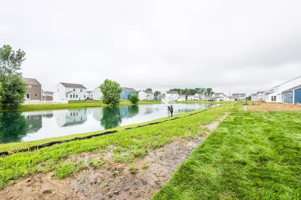 Ashville, OH 43103,28 Hemingway Avenue