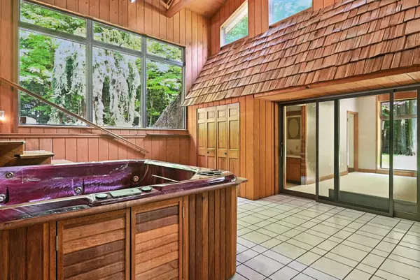 Bucyrus, OH 44820,1374 Nevada Wynford Road