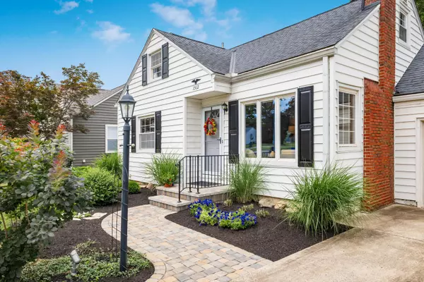 Columbus, OH 43221,1512 College Hill Drive