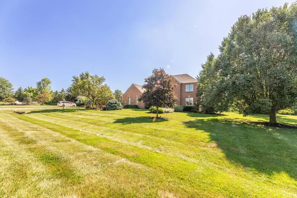 Powell, OH 43065,8465 Bakircay Lane