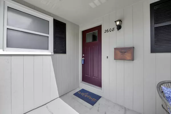 Columbus, OH 43221,2608 Edgevale Road