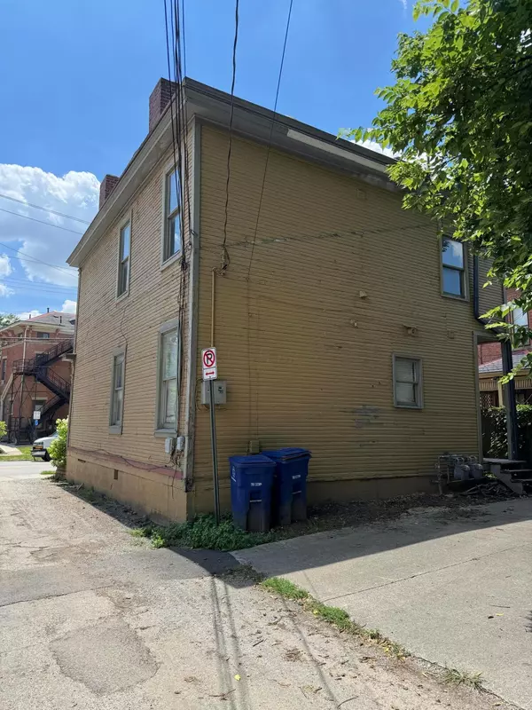 Columbus, OH 43201,256 W 3rd Avenue