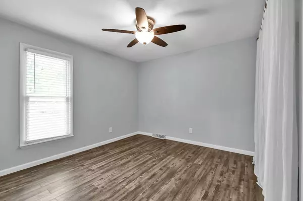 Columbus, OH 43220,1533 Sandringham Court