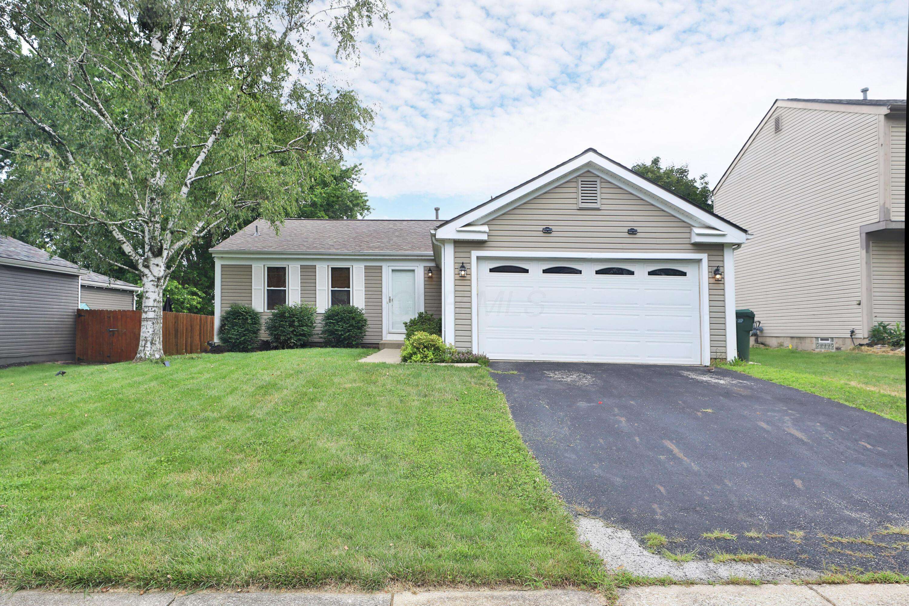 3808 Peak Ridge Drive, Columbus, OH 43230