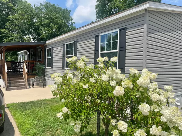 2445 Columbus-Lancaster Road #248 Hickory, Lancaster, OH 43130
