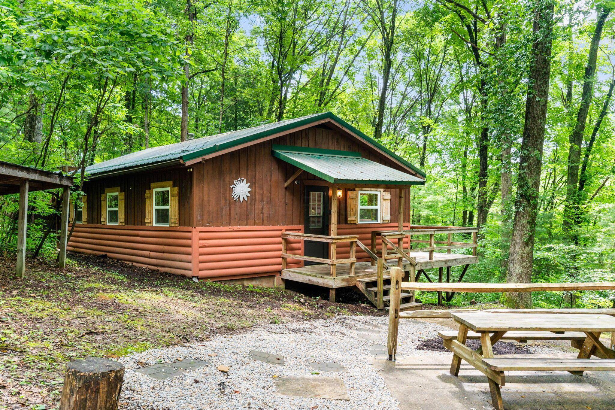 18768 Indigo Lane, Rockbridge, OH 43149