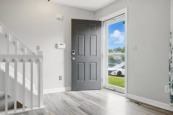 Westerville, OH 43081,932 Philadelphia Drive #14D