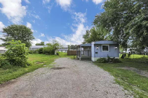 The Plains, OH 45780,19 E 1st Street