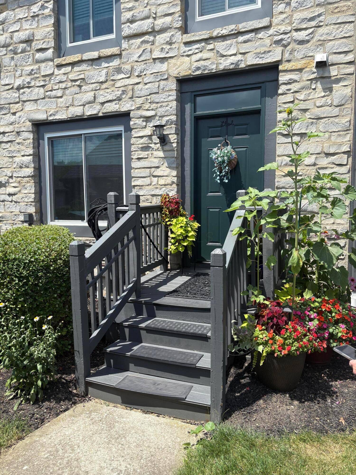 6986 Avery Road, Dublin, OH 43017
