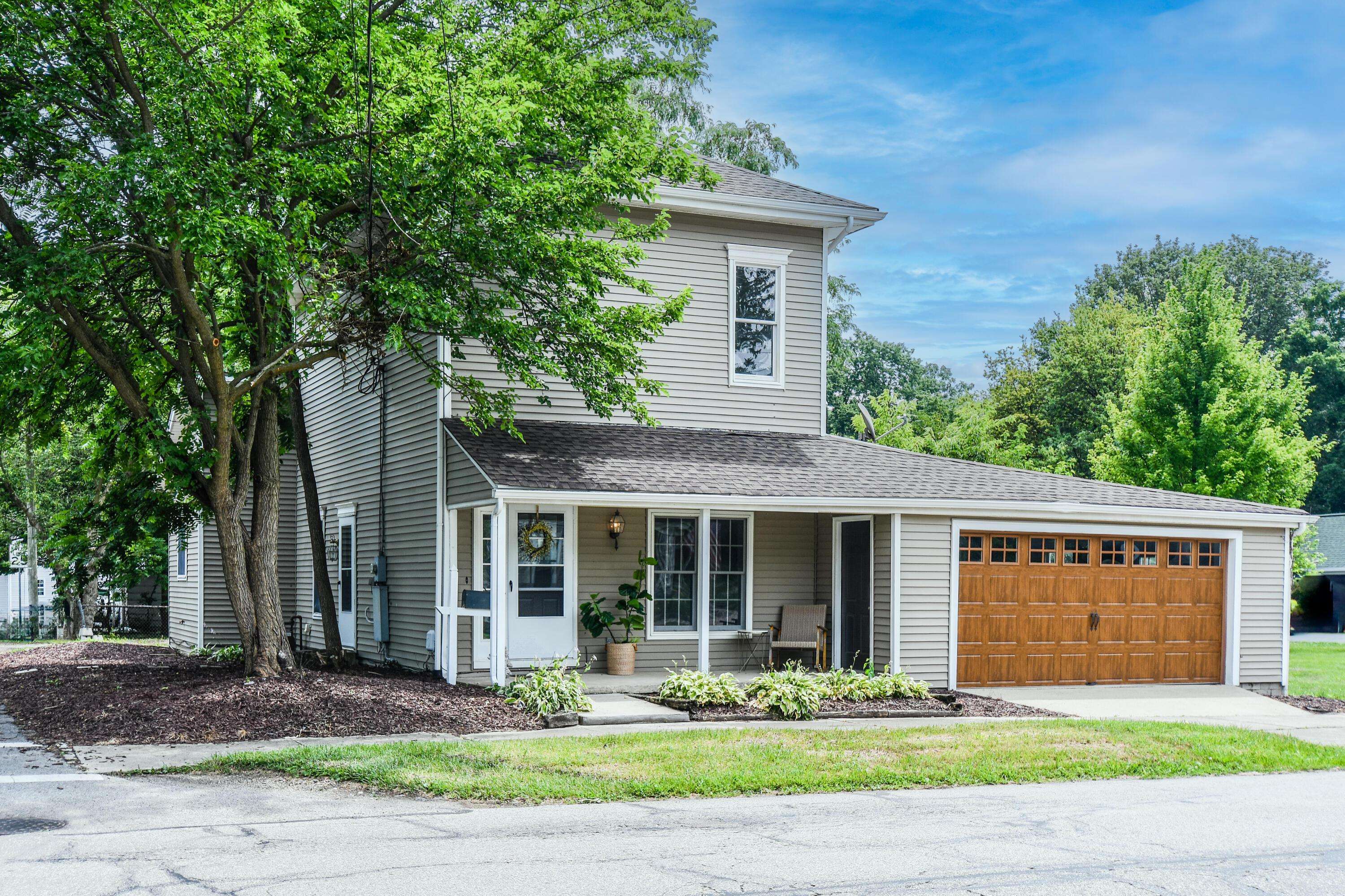 381 S Chillicothe Street, Plain City, OH 43064