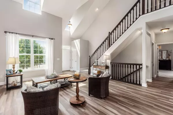 Galloway, OH 43119,392 Mogul Drive