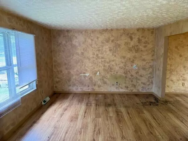 Reynoldsburg, OH 43068,6473 Borr Avenue