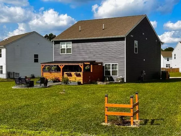 Newark, OH 43055,393 Saint James Gate