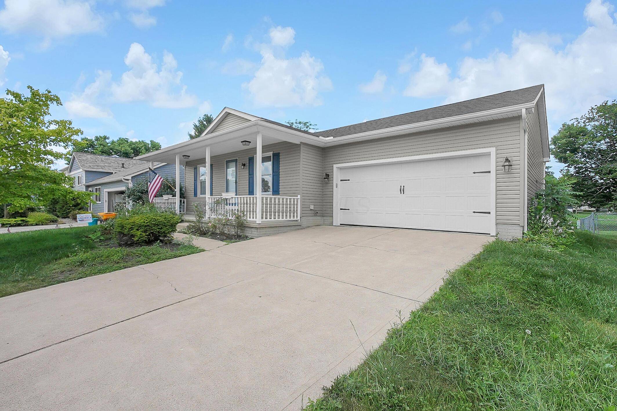 610 Carriage Drive, Plain City, OH 43064