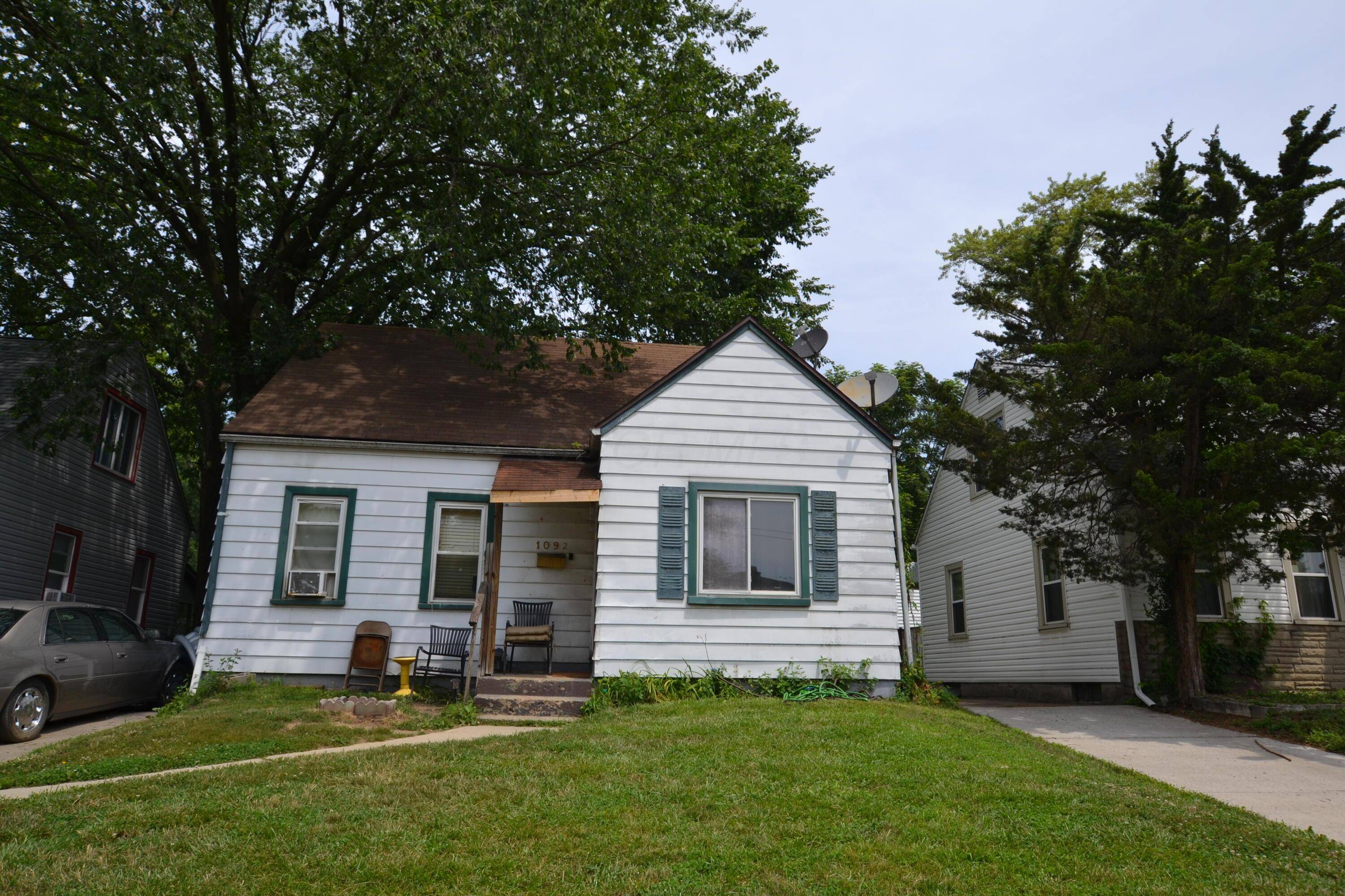 1092 Duxberry Avenue, Columbus, OH 43211