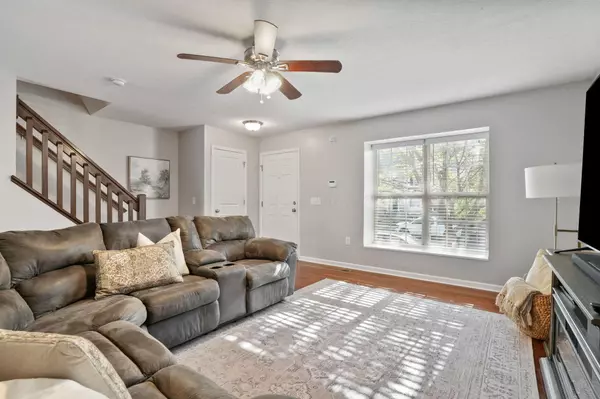 Dublin, OH 43016,5299 Cross River Falls Boulevard