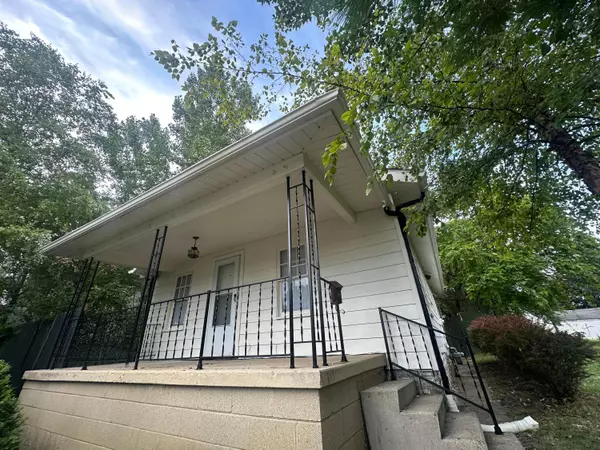 Columbus, OH 43204,378 S Wheatland Avenue