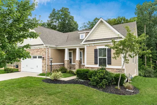 1878 Timber View Court, Pataskala, OH 43062