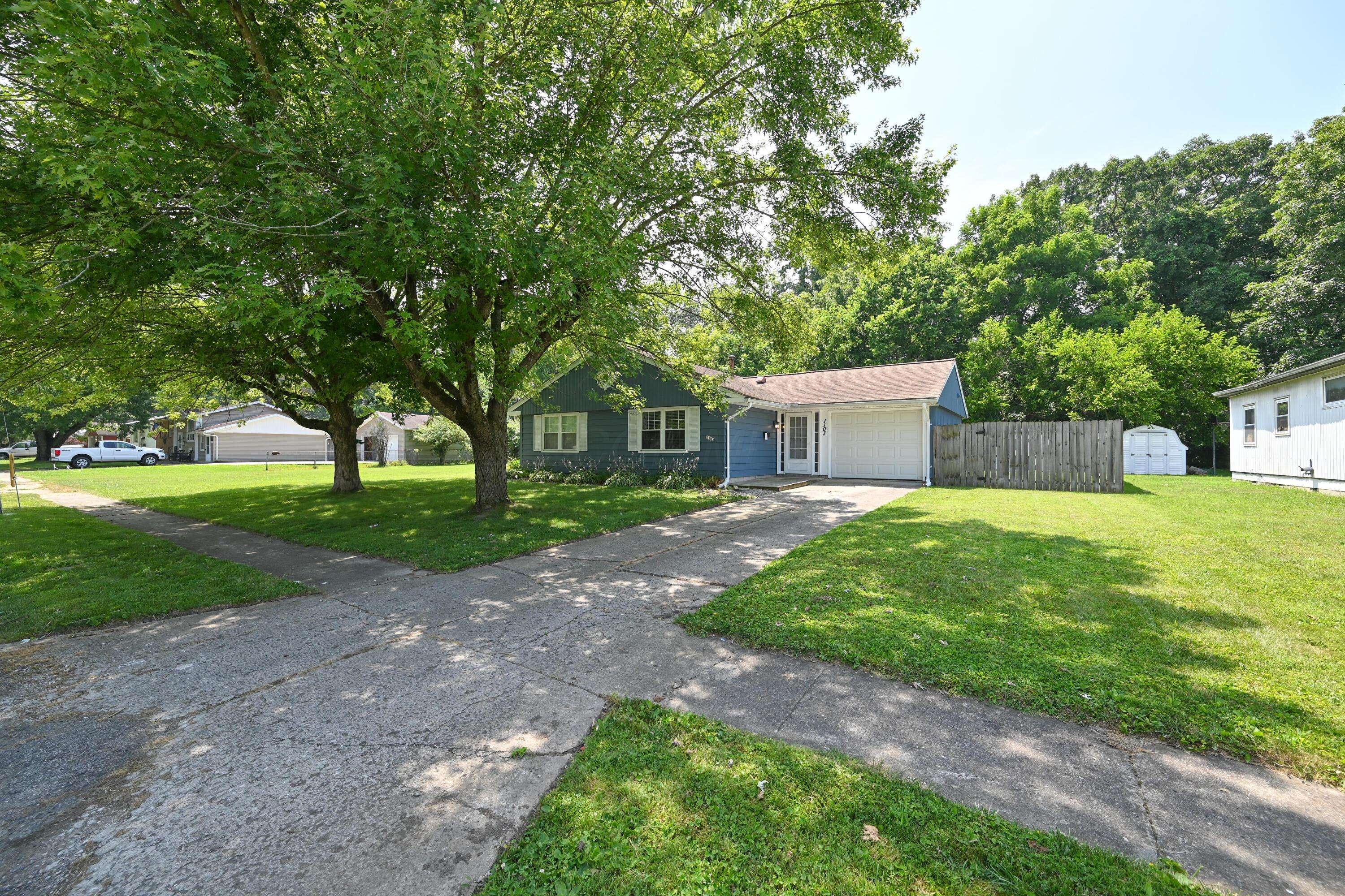 1103 Fairwood Avenue, Marion, OH 43302