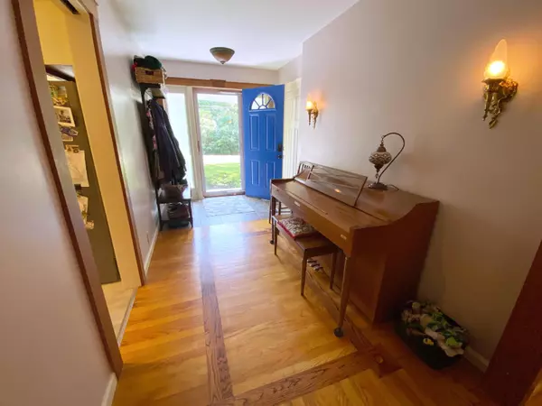 Athens, OH 45701,76 Mulligan Road