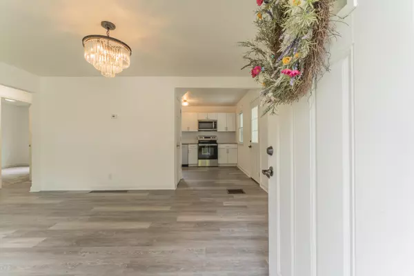 Columbus, OH 43224,813 Wainwright Drive
