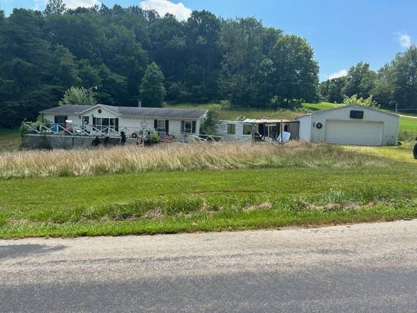 6701 Pleasantview Road, Lancaster, OH 43130