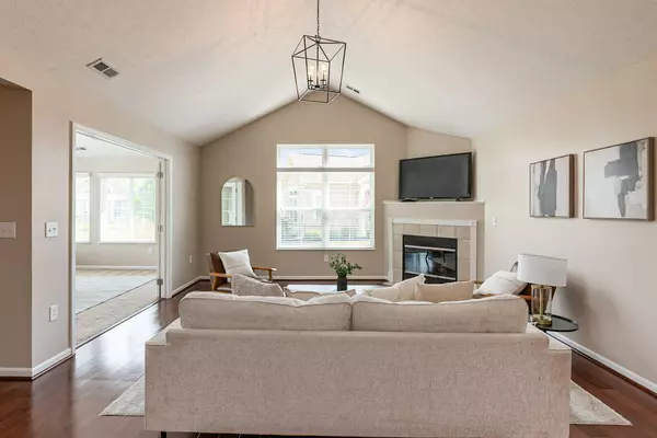 Hilliard, OH 43026,5192 Hayden Woods Lane