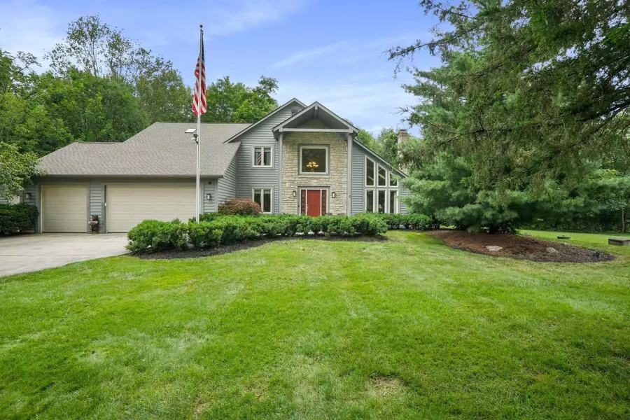 7832 Country Brook Lane, Reynoldsburg, OH 43068