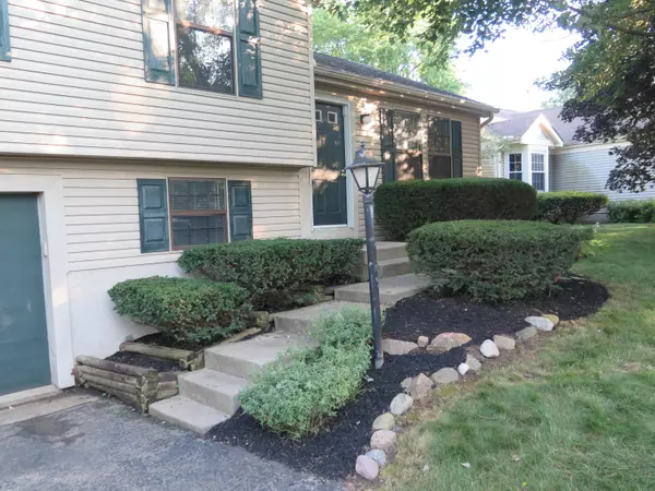Columbus, OH 43235,1753 Gardenstone Drive