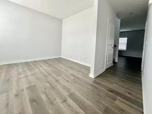 Delaware, OH 43015,418 Park Vista Drive