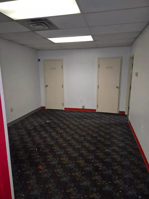 Hilliard, OH 43026,2959 Scioto Darby Executive Court