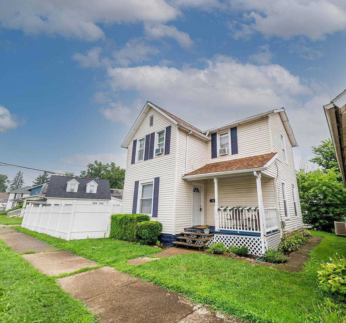 220 N 10th Street, Newark, OH 43055