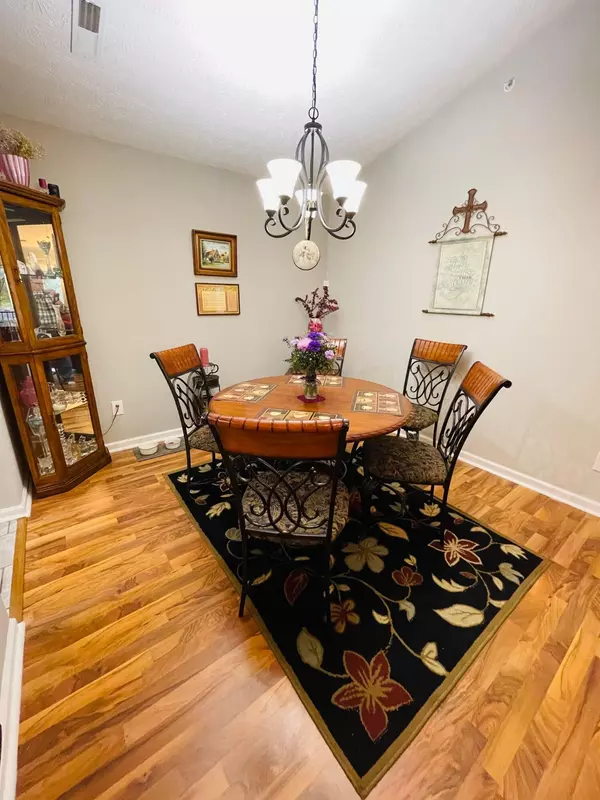 Delaware, OH 43015,218 Shelbourne Forest Way