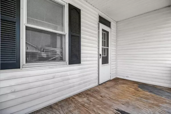 Mansfield, OH 44902,11 Hoffer Avenue