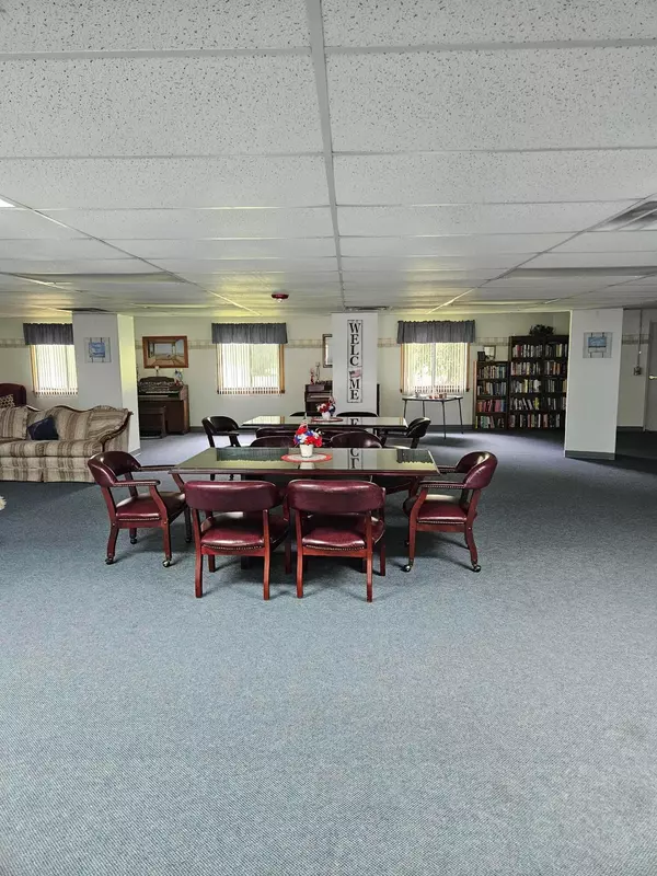 Columbus, OH 43224,3967 Karl Road #118