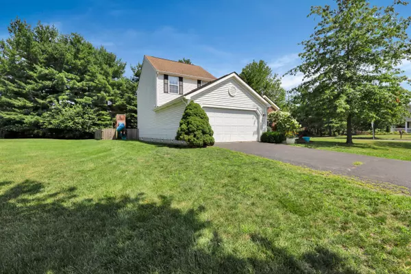 Reynoldsburg, OH 43068,8662 Robbins Loop Drive