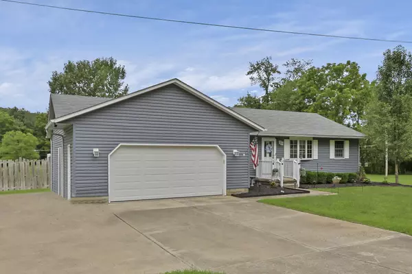 Sugar Grove, OH 43155,4811 Chicken Coop Hill Road So Road