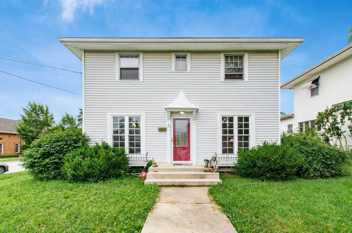 London, OH 43140,31 W 4th Street