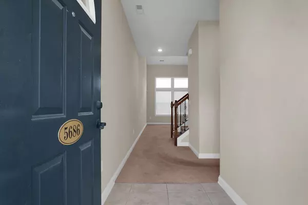 Westerville, OH 43081,5686 Niagara Reserve Drive