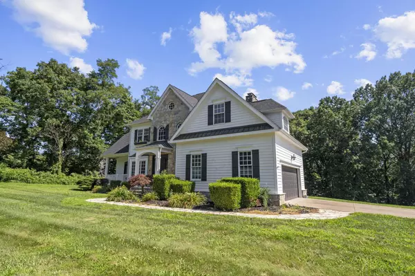 Zanesville, OH 43701,240 Cobble Pond Road