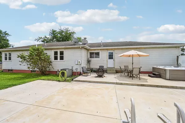 Circleville, OH 43113,292 Monticello Street