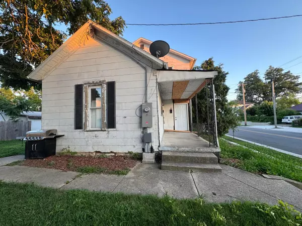 8 N Water Street, Wapakoneta, OH 45895