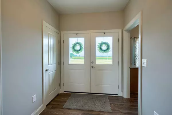 Ashville, OH 43103,4438 Hagerty Road