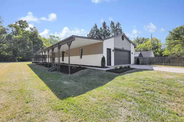 Westerville, OH 43081,476 S State Street