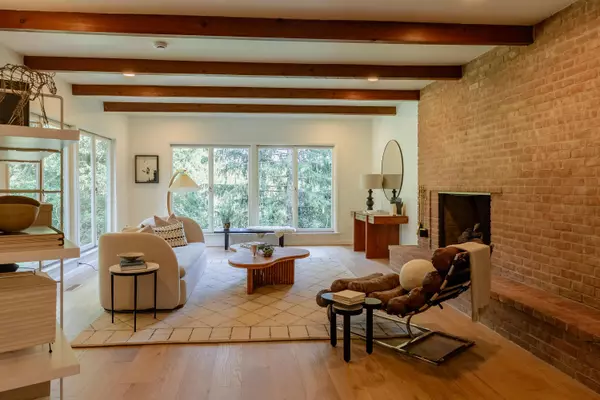 Worthington, OH 43085,6380 Plesenton Drive