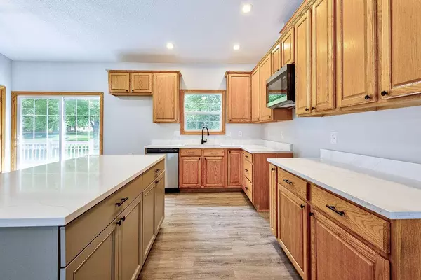 Howard, OH 43028,234 Woodlawn Circle