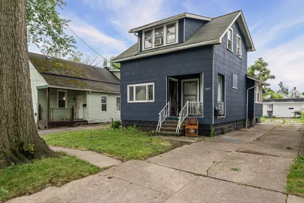 Cleveland, OH 44105,7003 Park Avenue