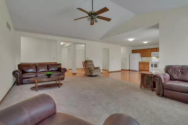 Groveport, OH 43125,4870 Saw Grove Court