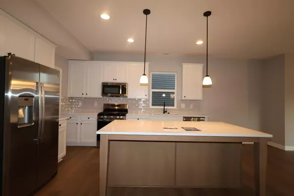 Reynoldsburg, OH 43068,7806 Collins Drive