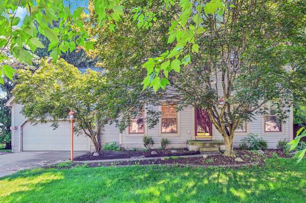 320 Spruce Hill Drive, Columbus, OH 43230